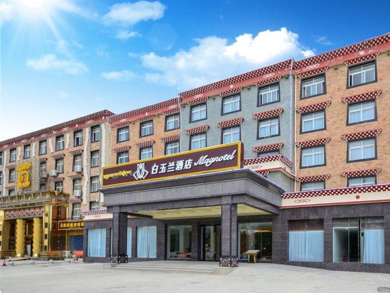 Magnolia Hotel Shangri-La Exterior photo